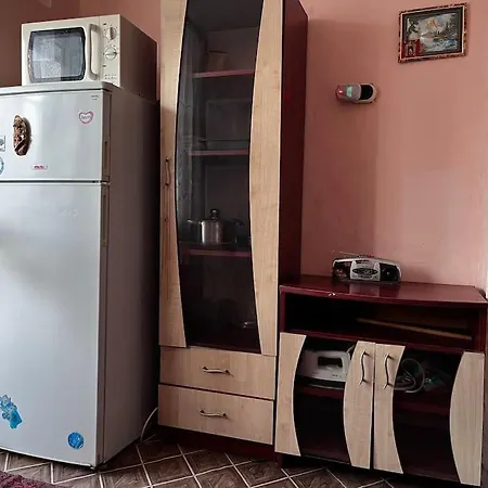 Vintage Vibes - Family Flat In A Quiet Area Appartamento
